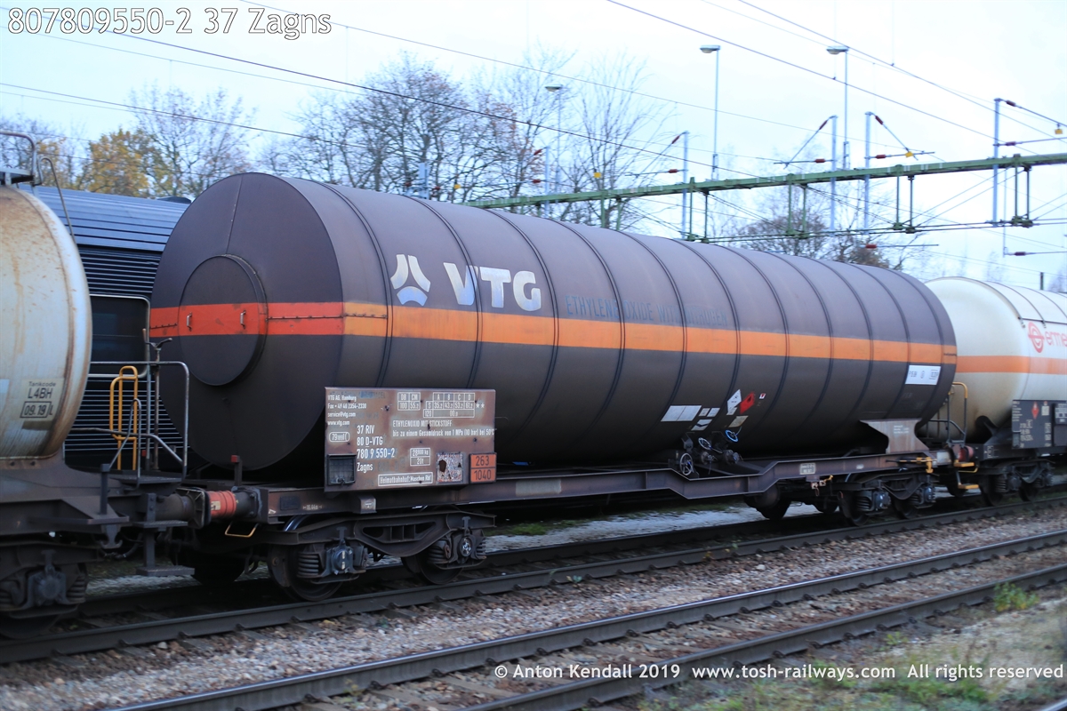 807809550-2_37 Zagns.JPG